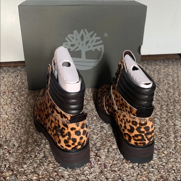Timberland Leopard Print Boots - Picture 4 of 8